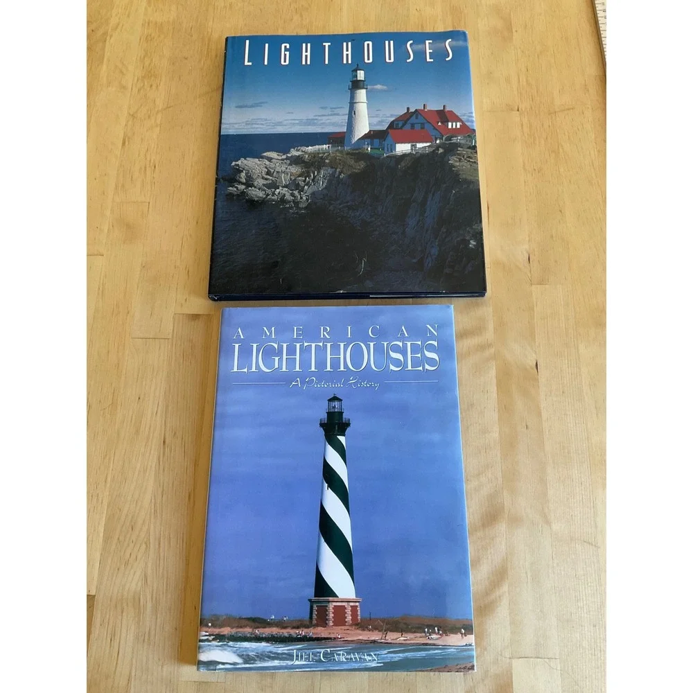 Lot of 2 Lighthouse Books American Lighthouses Jill Caravan Hardcover Pictorial